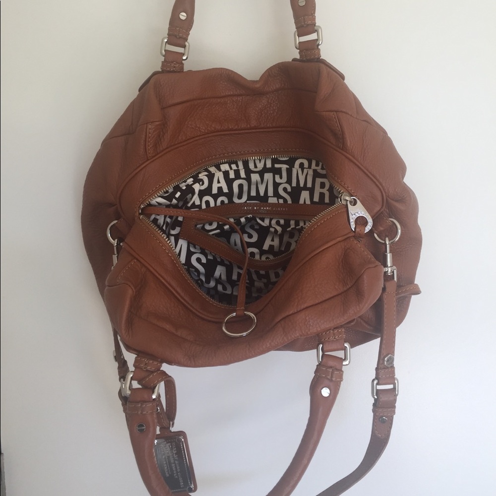 Marc Jacob Classic Q Groovee satchel